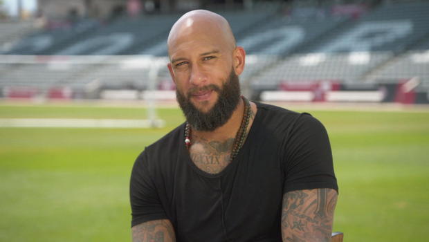 tim howard with hair